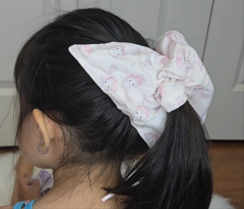 Image of Square Scrunchies
