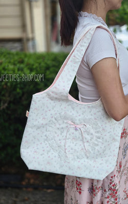Image of Meomay Tote Bag - Swanie