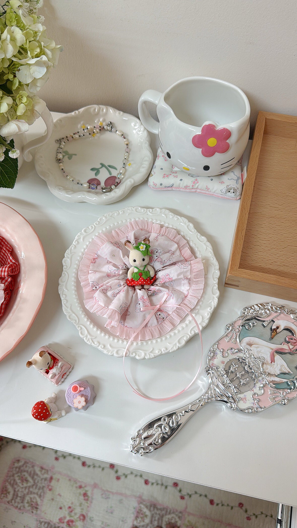 Image of Lace Scrunchies